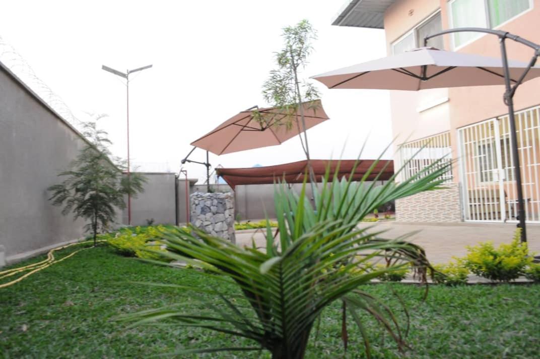 Colibri Inn Hotel Kolwezi Esterno foto