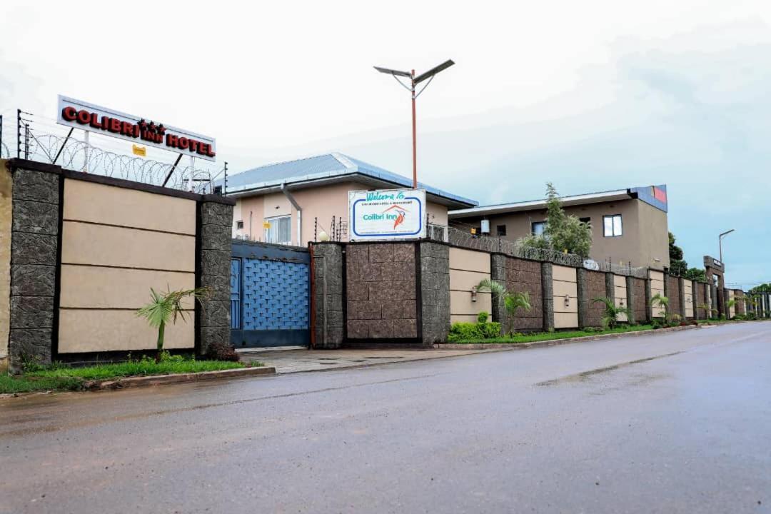 Colibri Inn Hotel Kolwezi Esterno foto
